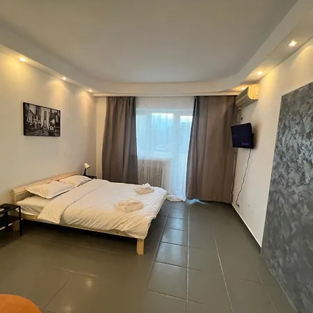Apartament Prestigious Area *